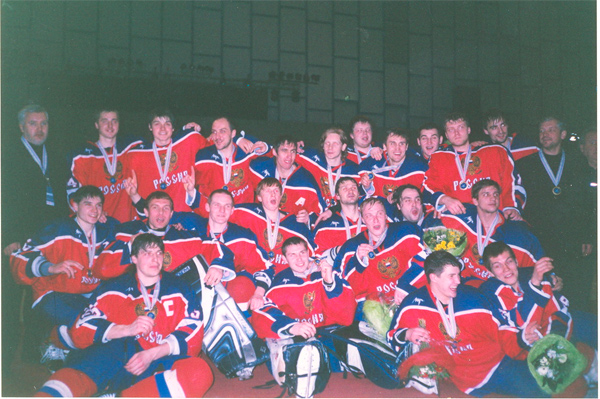 Российские хоккеисты - чемпионы Всемирной зимней универсиаде в Австрии (2005 год)